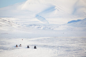 00-snowmobile-in-svalbard-2021-08-26-15-50-30-utc